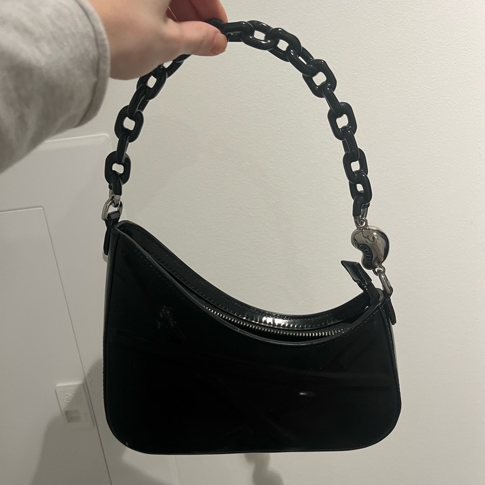 Vogue x Aupen collab shoulder bag. Small white chips good condition overall.